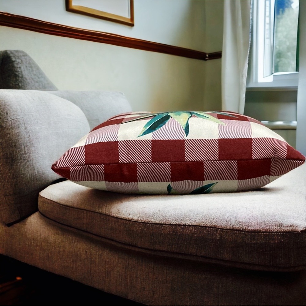 🆕 Hampton Bay Square Pillow Indoor/Outdoor Home Decor Pineapple Accent Pillow - Picture 9 of 17
